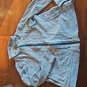 Zip up light weight sweatshirt.